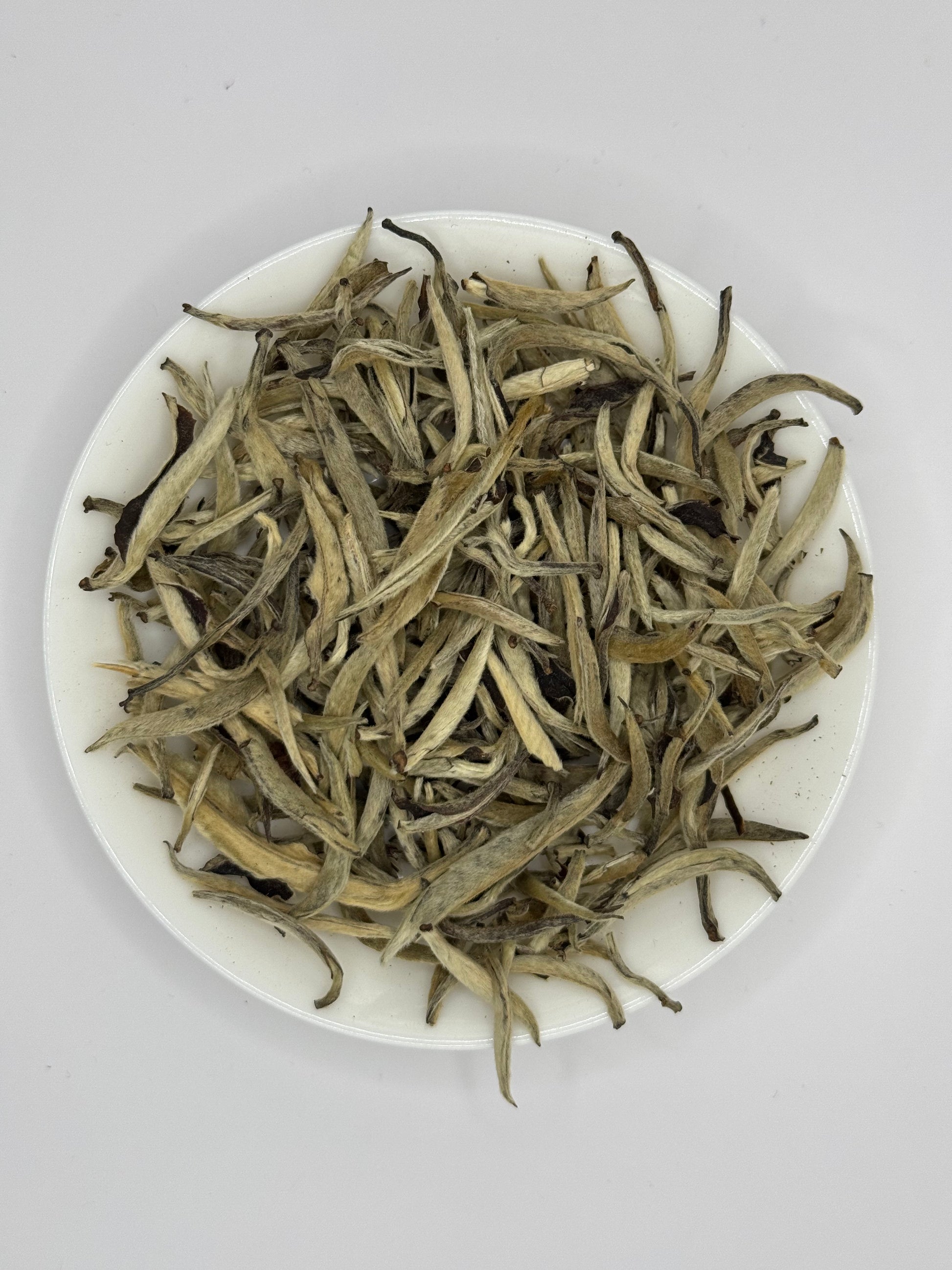 Yin Zhen Bai Hao „Ezüst Tűk” – kínai sárga tea
